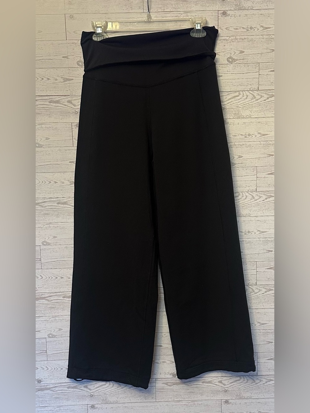 lululemon Black Groove Wide Leg Foldover Yoga Pants Size 6 - Picture 2 of 10